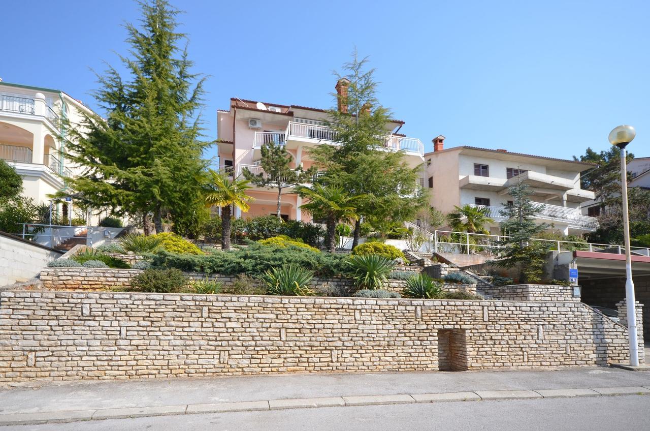 Apartments Slavica Rabac Buitenkant foto