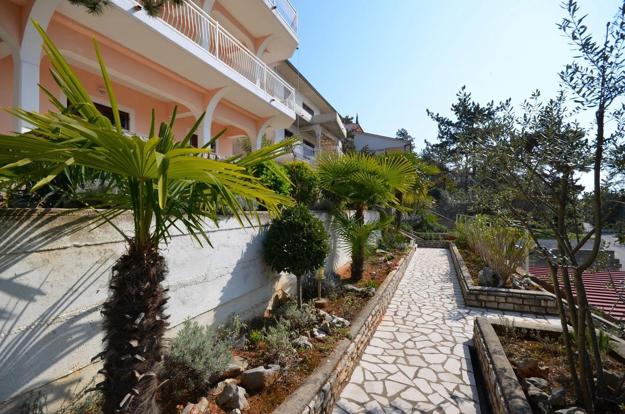 Apartments Slavica Rabac Buitenkant foto