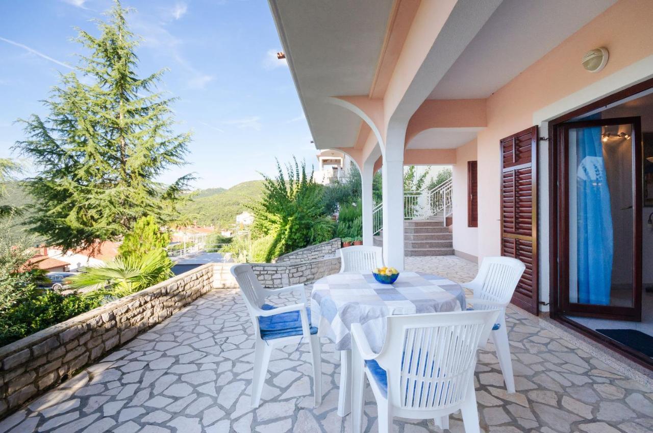 Apartments Slavica Rabac Buitenkant foto