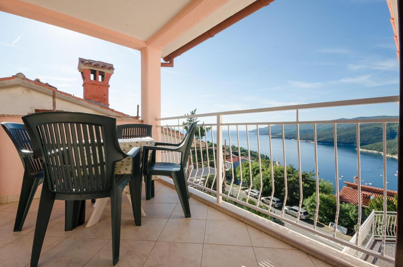 Apartments Slavica Rabac Buitenkant foto