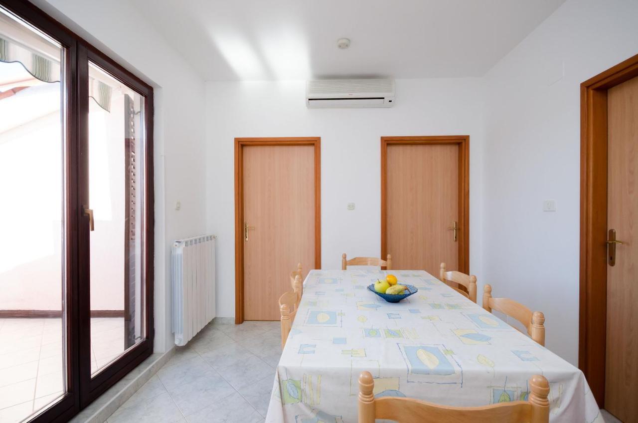 Apartments Slavica Rabac Buitenkant foto